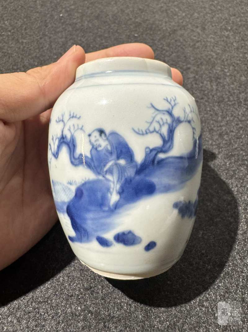 明崇祯 青花刘阮遇仙图莲子罐 - 图2